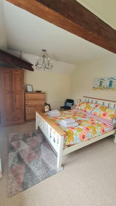Wish End Cottage Ratton Екстер'єр фото
